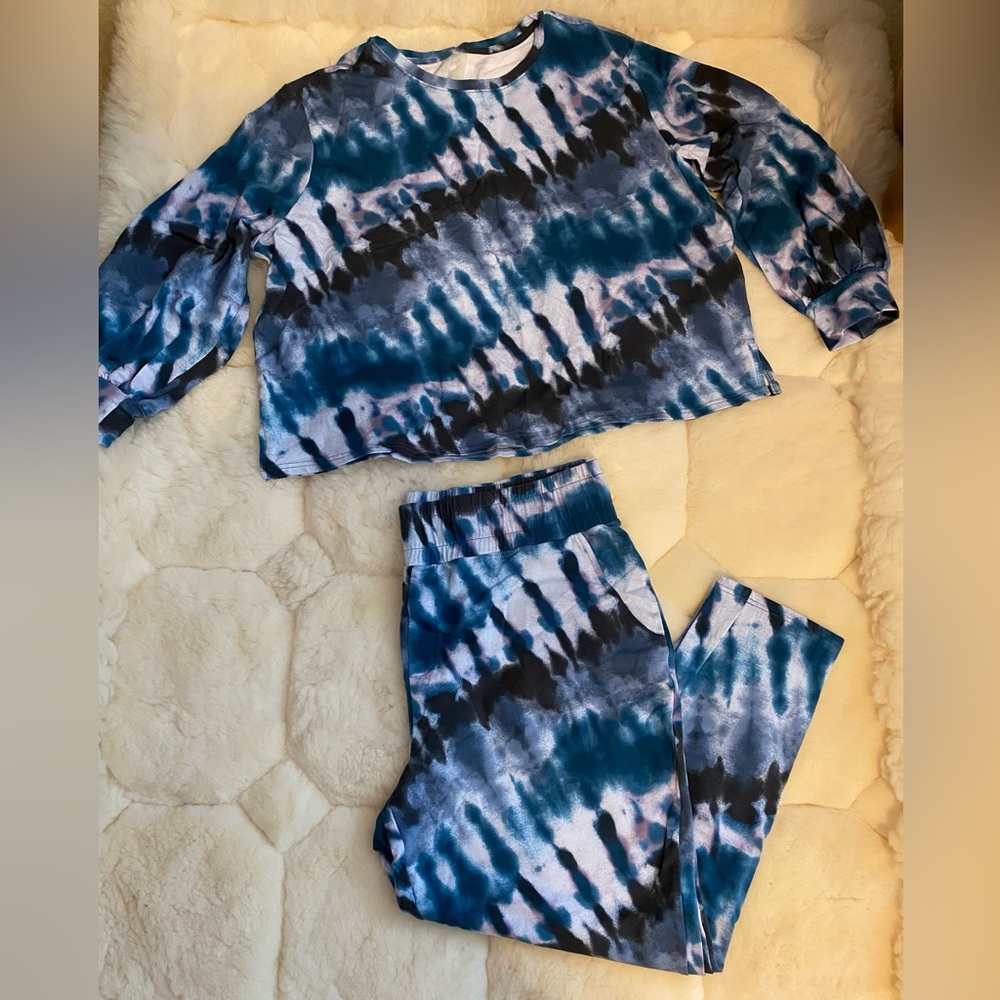 Wavy Activeware
